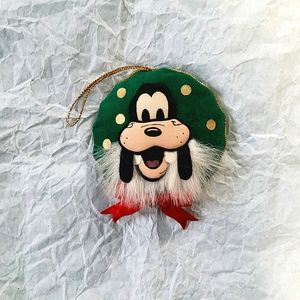 Vintage Disney Goofy Ornament. 3" Plush Green Velvet Ornament w/Red Bow